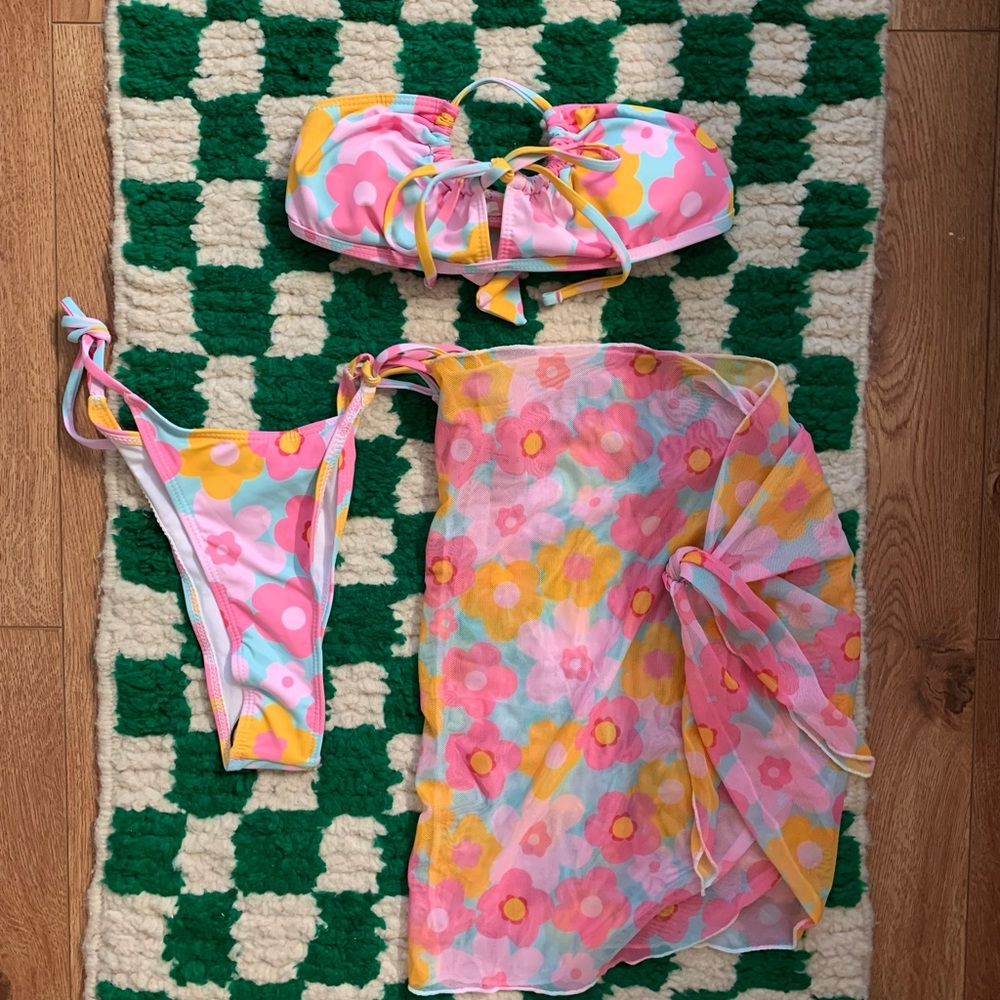 Flower bikini set + sarong skirt